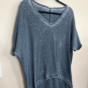 Vici, Acid-wash/bleached, thermal tee. Size L. Brand Chysanthemum.